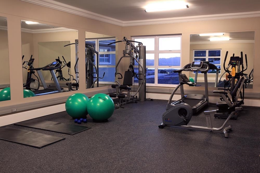 To Let 2 Bedroom Property for Rent in Hunters Estate Western Cape